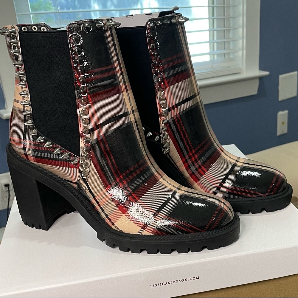 Jessica Simpson Demmie Womens Leather Slip On Ankle Boots. NIB